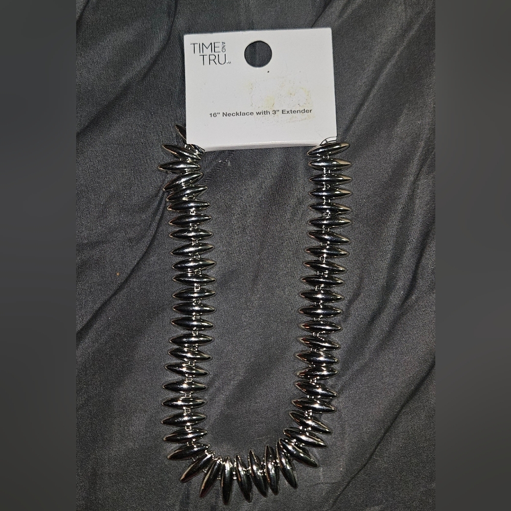 Time and Tru Silver Spike Bead Necklace NWT